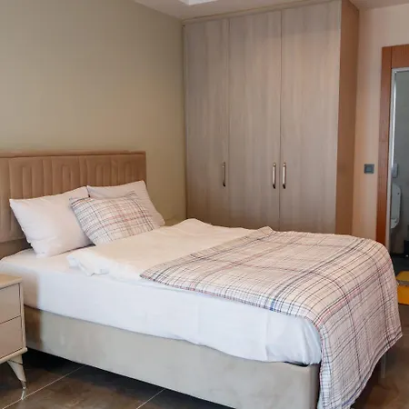 Comfort 4 Bedroom Yalova View Villa