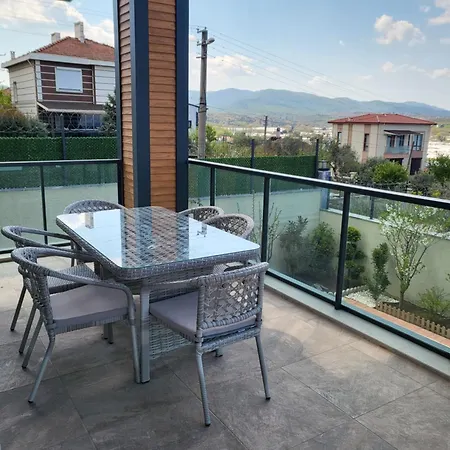 Comfort 4 Bedroom Yalova View Villa