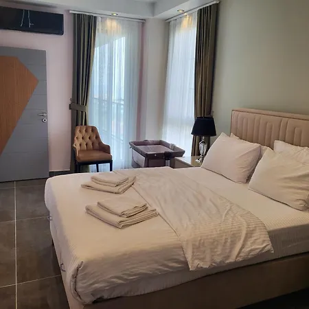Comfort 4 Bedroom Yalova View *