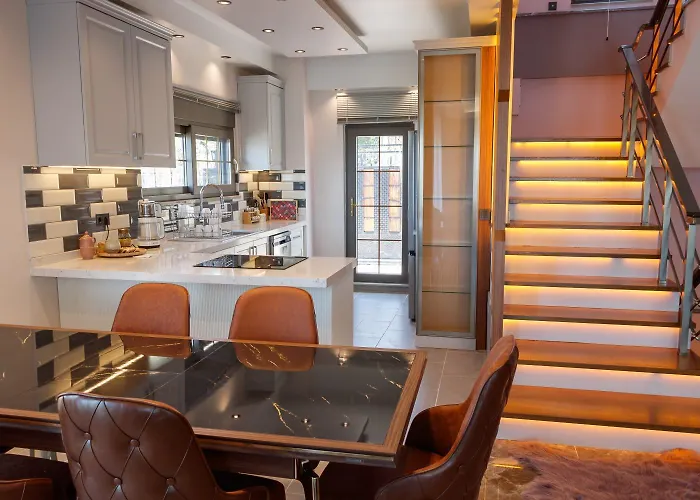 Comfort 4 Bedroom Yalova View Villa *