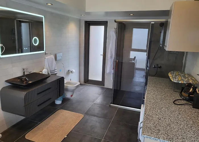 Comfort 4 Bedroom Yalova View *